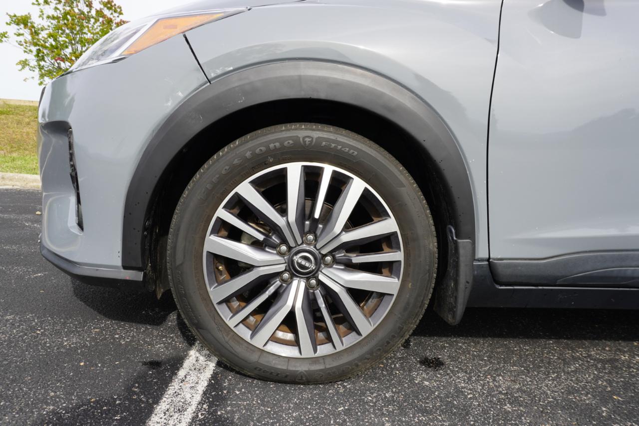 Nissan Kicks SV FWD 2023