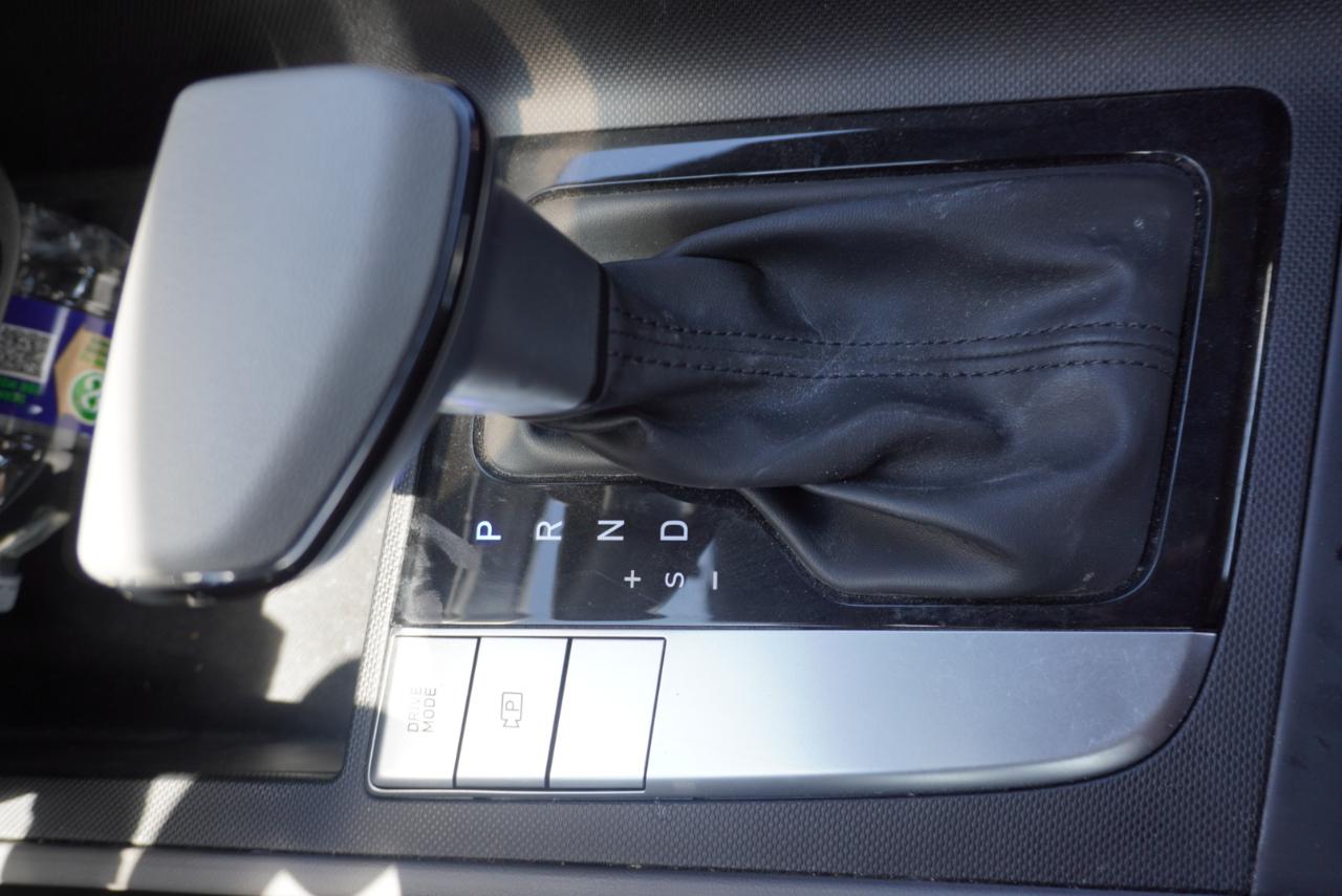 Hyundai Elantra SEL IVT 2023