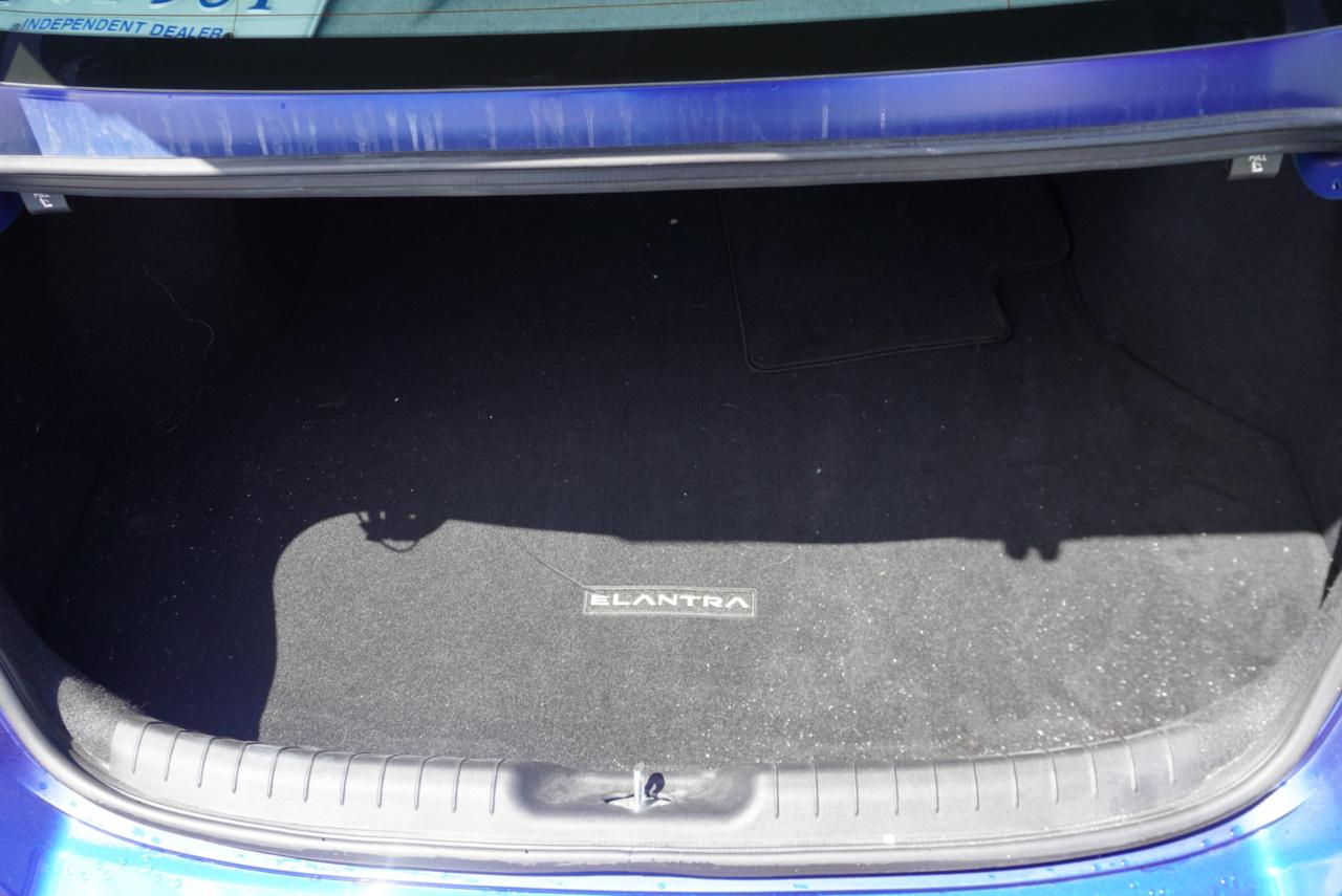 Hyundai Elantra SEL IVT 2023