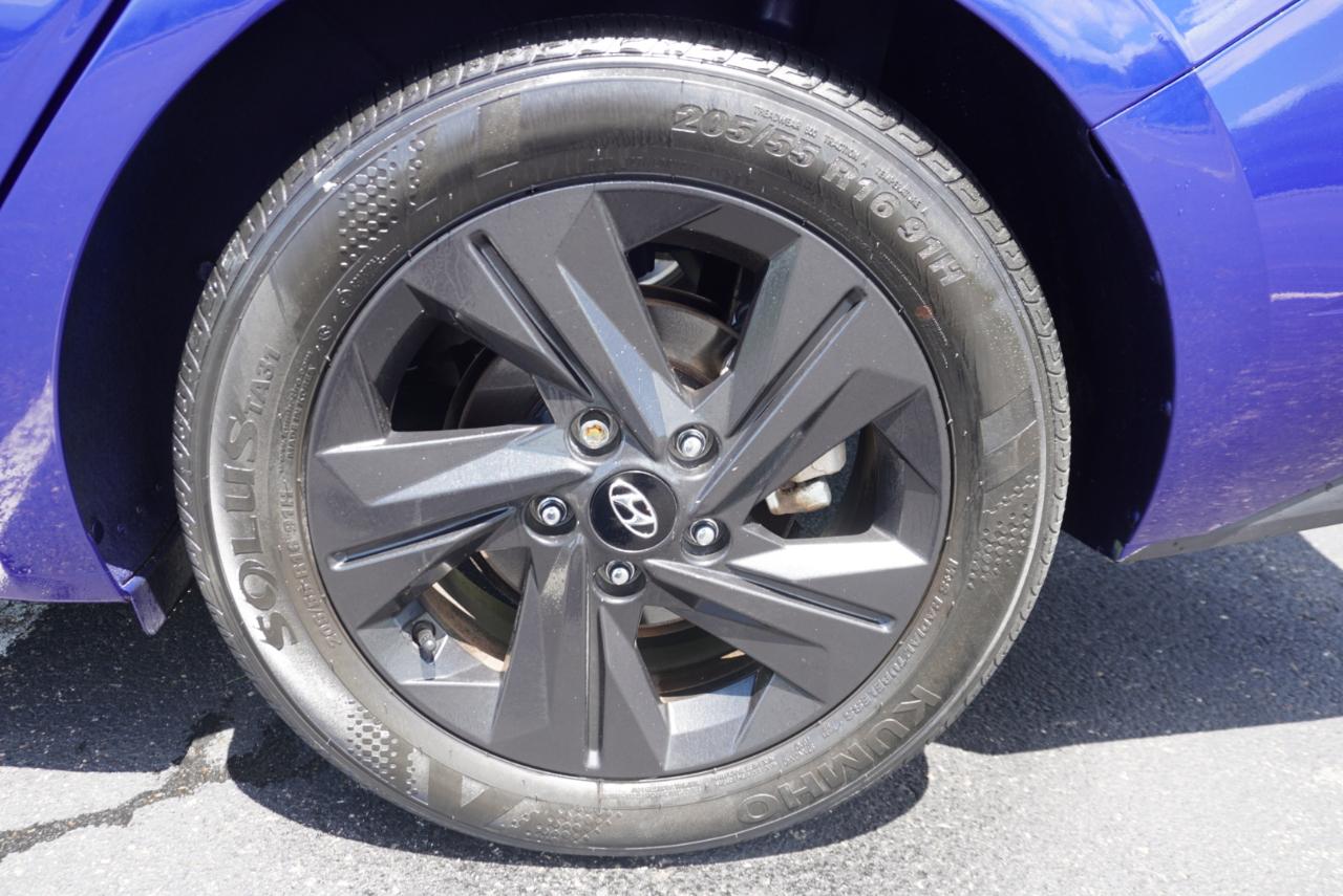 Hyundai Elantra SEL IVT 2023