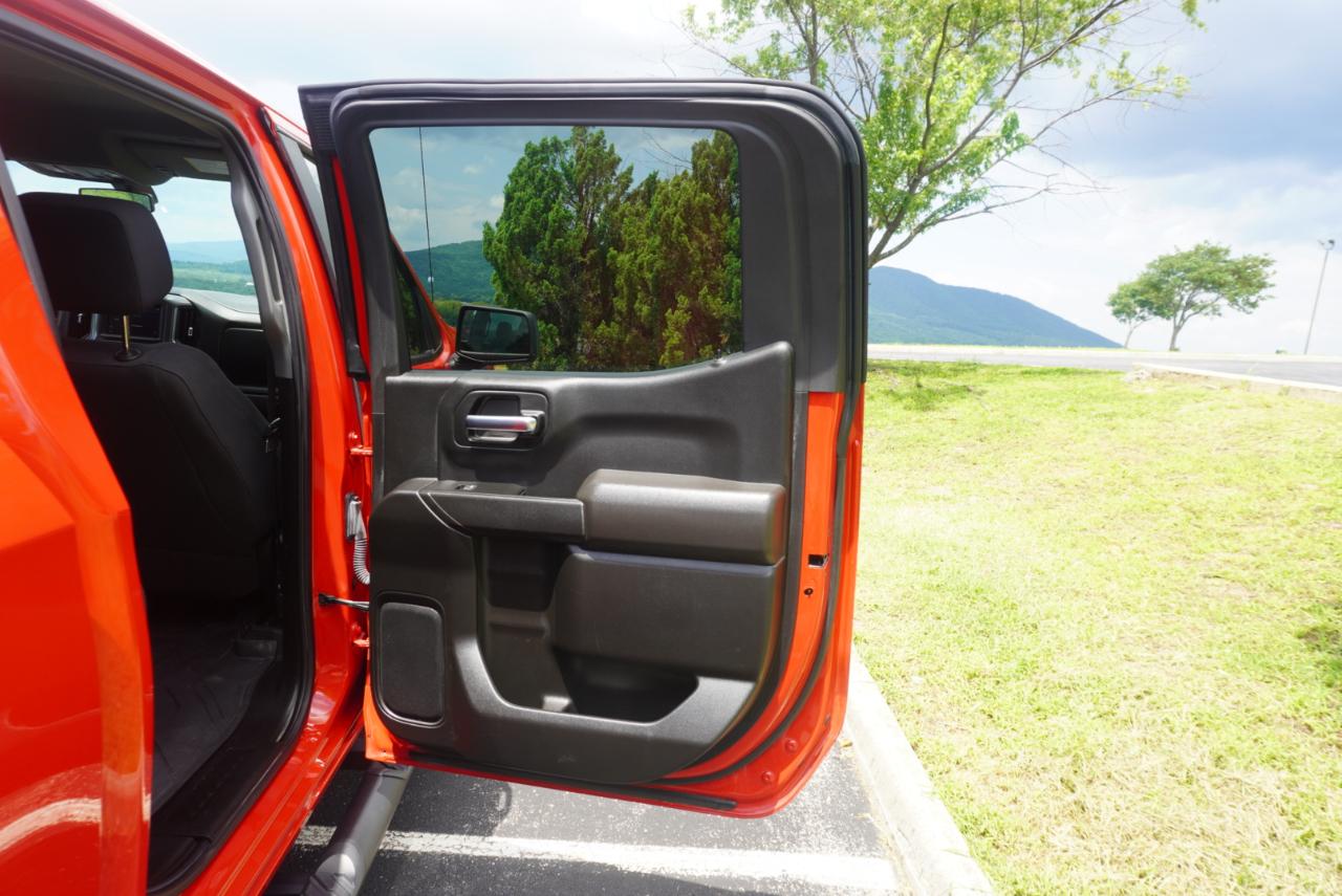 Chevrolet Silverado 1500 LTD 4WD Crew Cab 147" Custom 2022