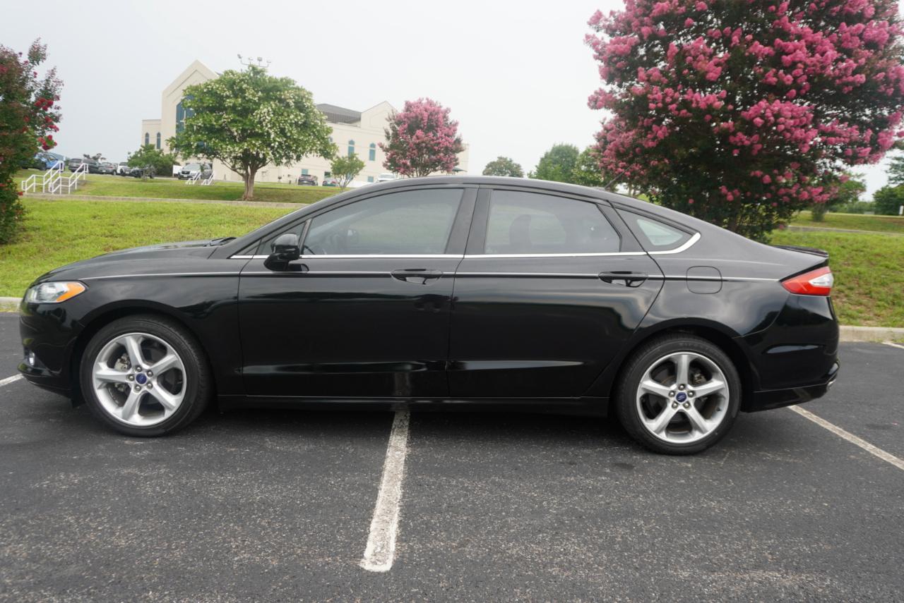 Ford Fusion 4dr Sdn SE AWD 2016