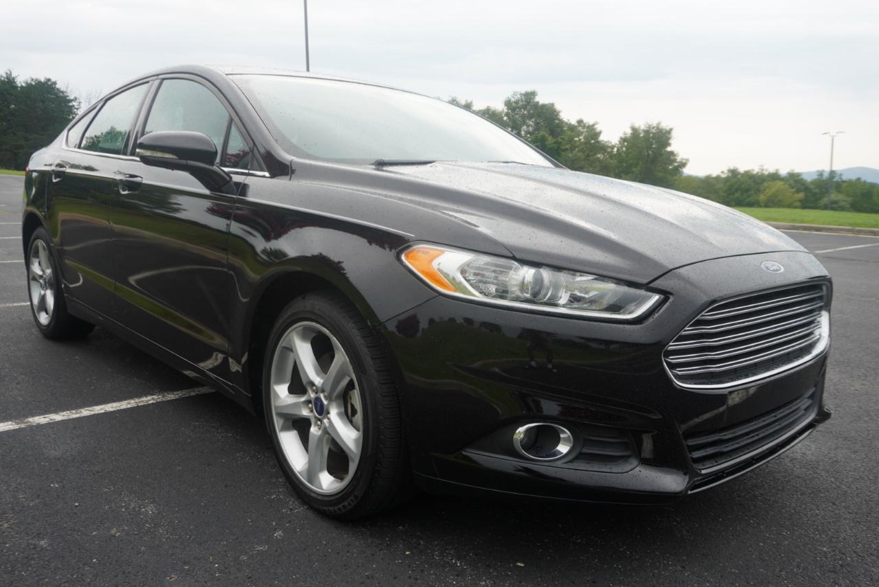 Ford Fusion 4dr Sdn SE AWD 2016