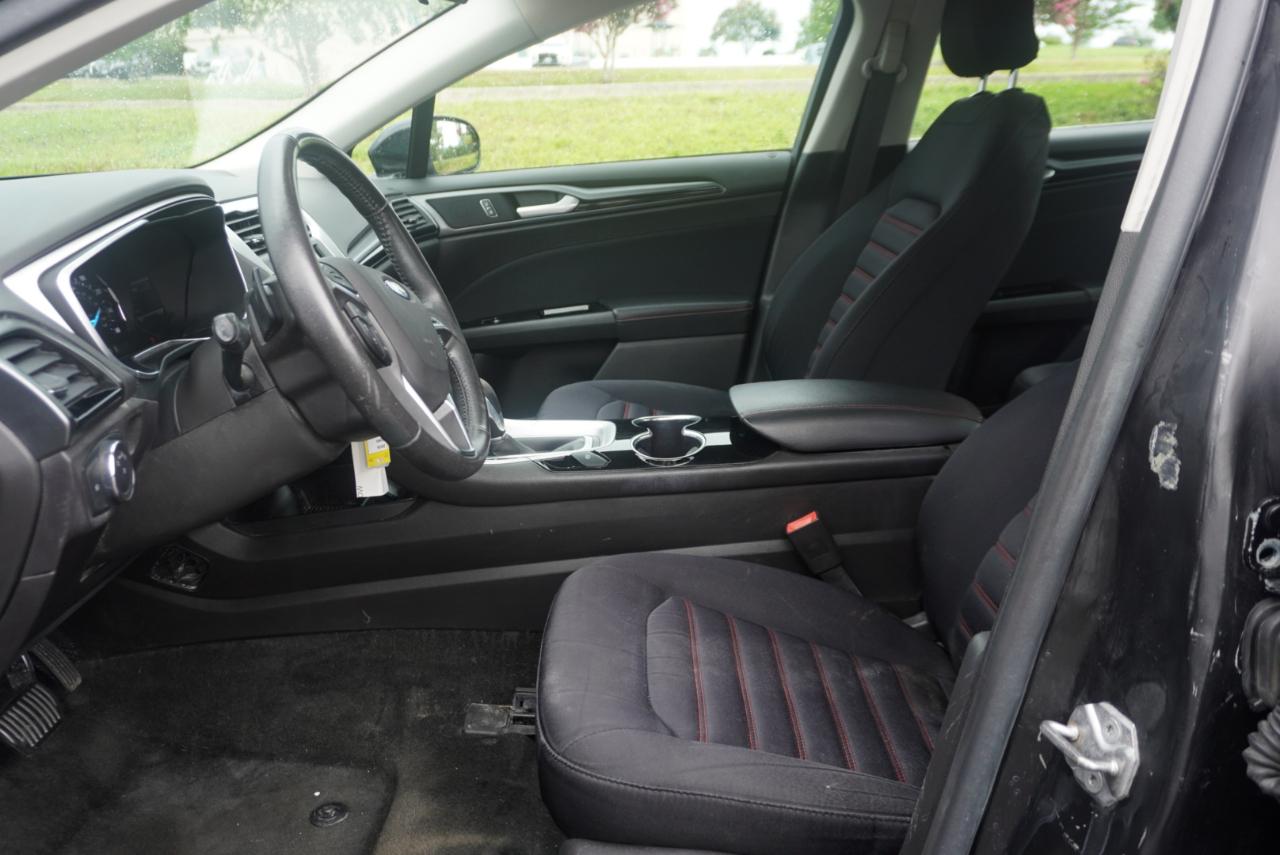 Ford Fusion 4dr Sdn SE AWD 2016