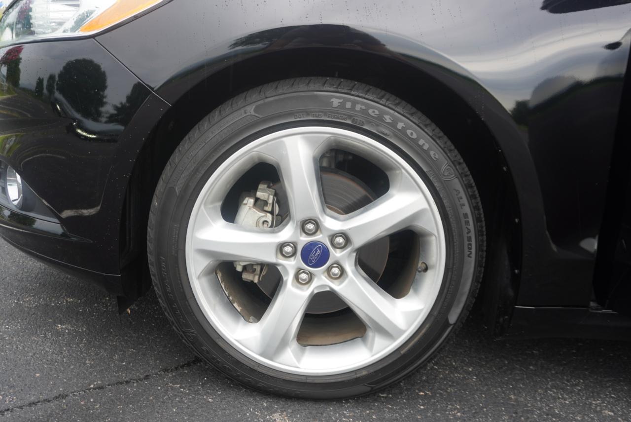 Ford Fusion 4dr Sdn SE AWD 2016