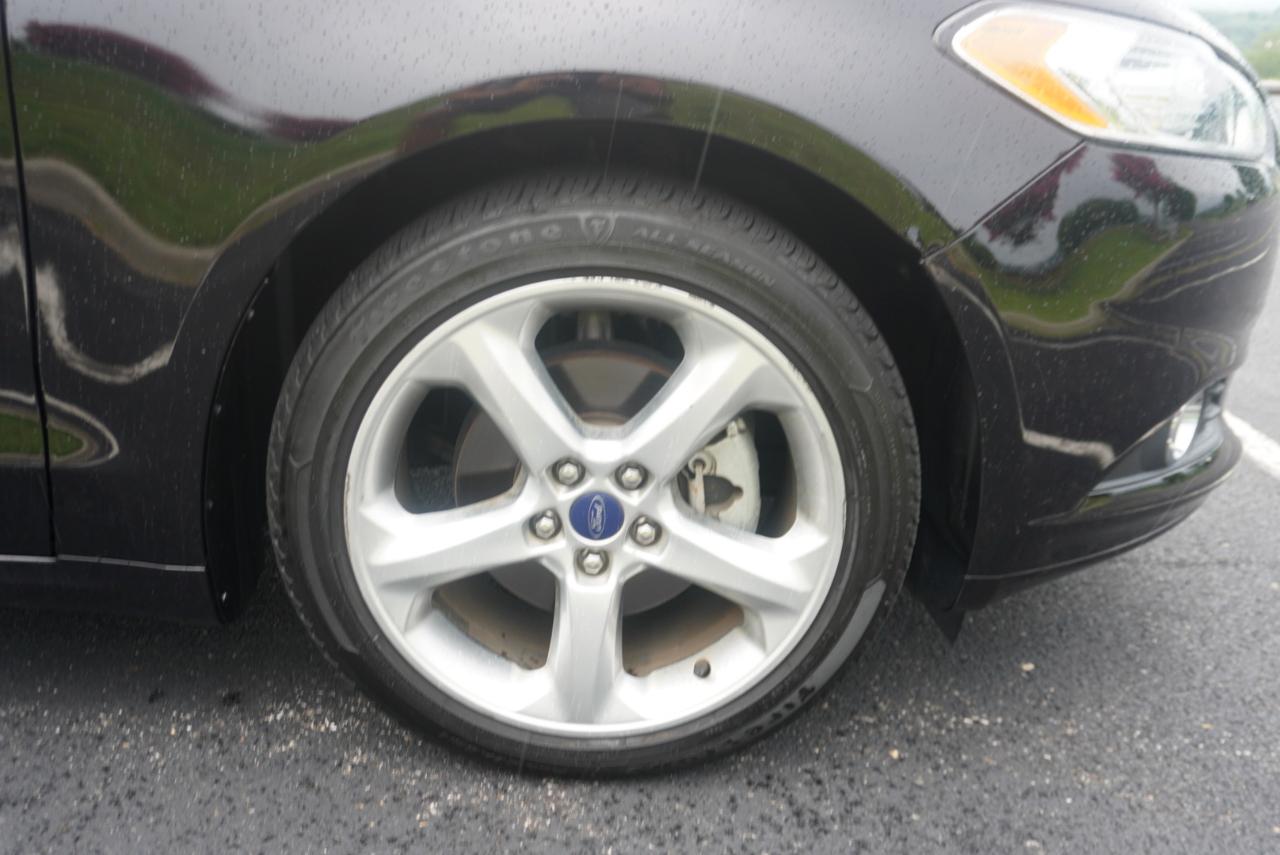 Ford Fusion 4dr Sdn SE AWD 2016