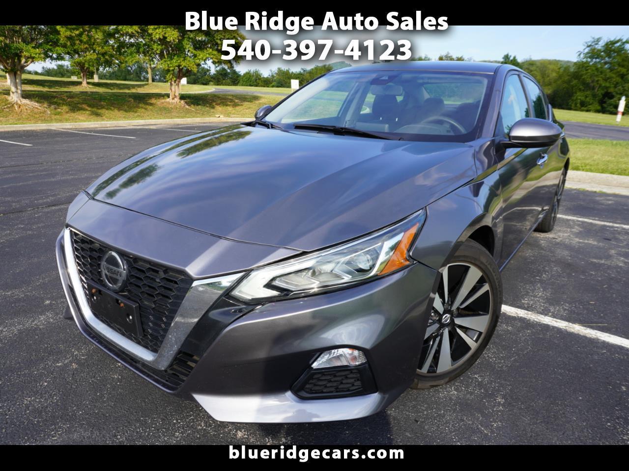 Nissan Altima 2.5 SV Sedan 2022