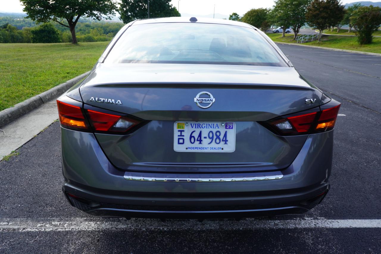 Nissan Altima 2.5 SV Sedan 2022
