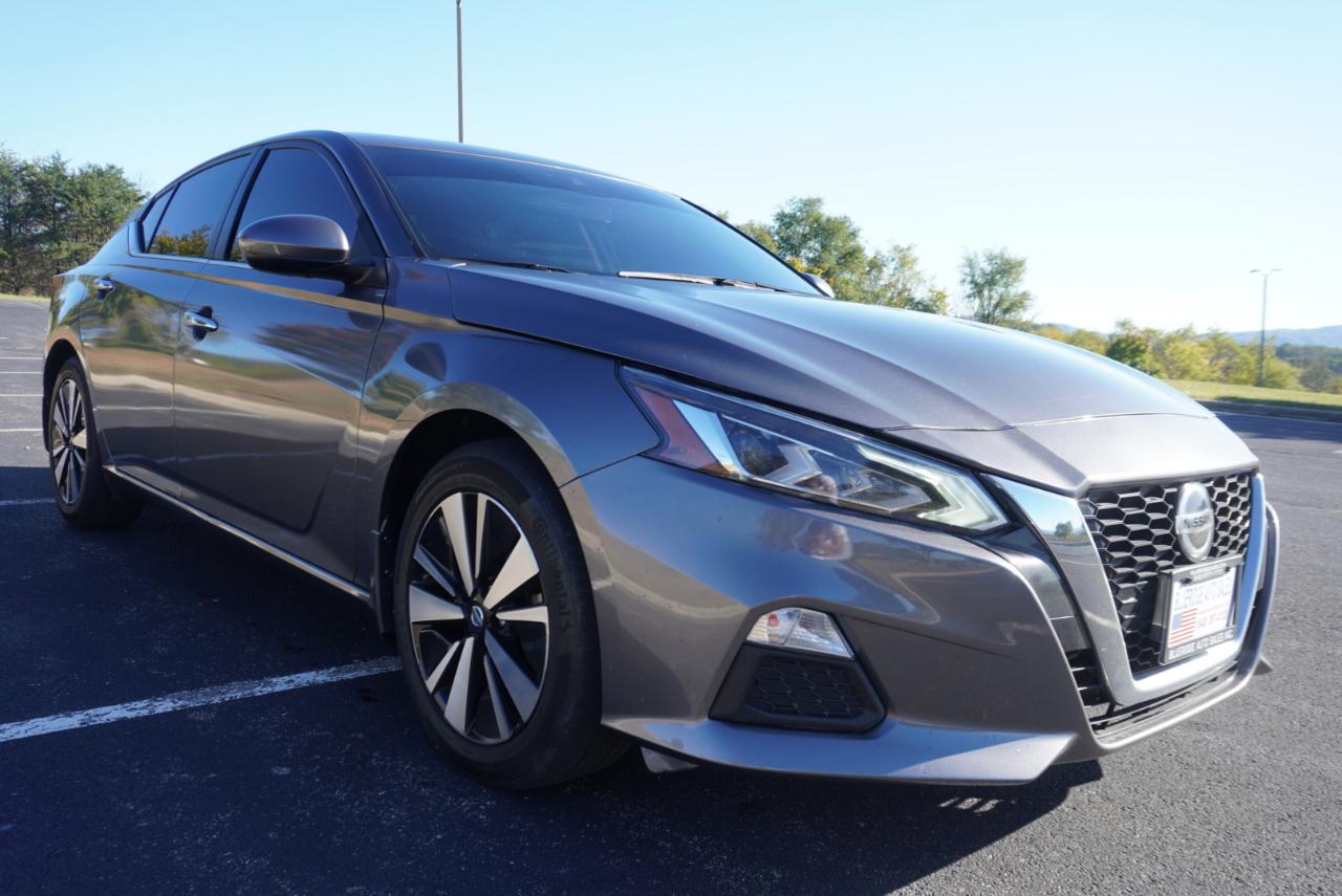 Nissan Altima 2.5 SV Sedan 2022
