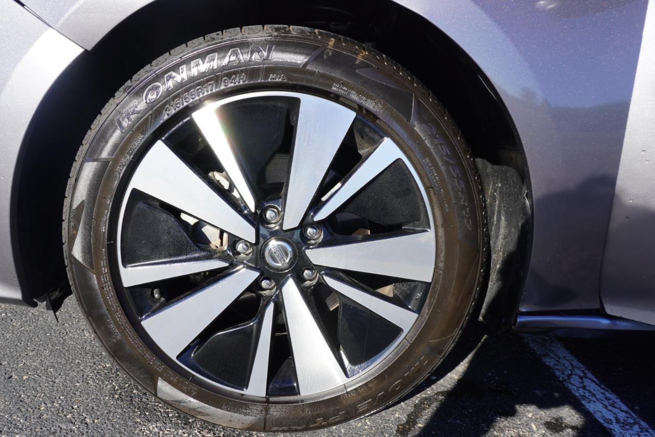 Nissan Altima 2.5 SV Sedan 2022