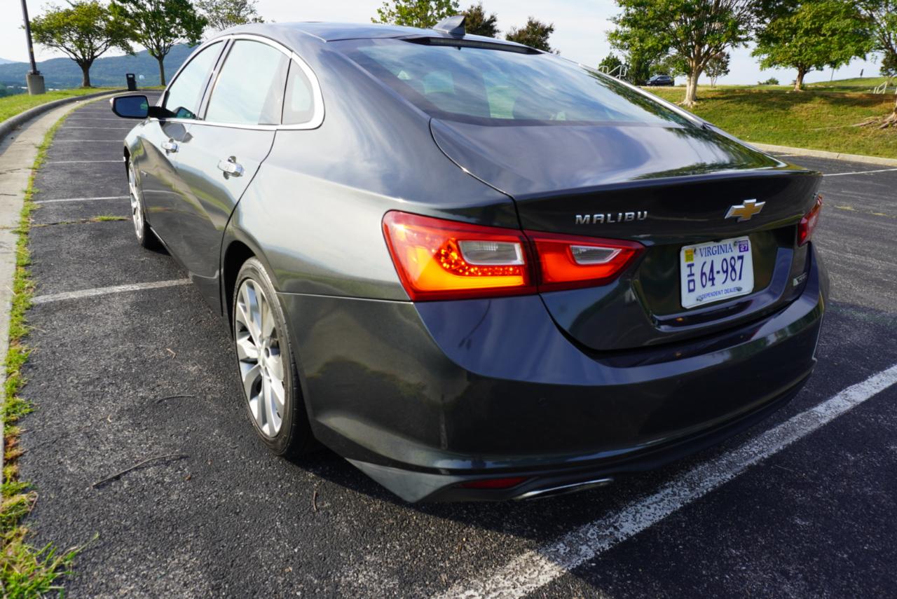 Chevrolet Malibu 4dr Sdn Premier w/2LZ 2017