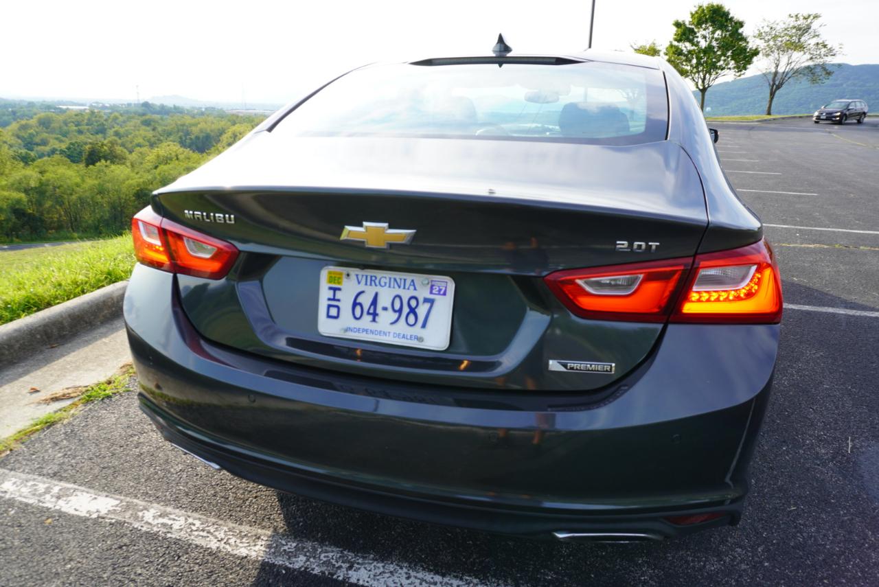 Chevrolet Malibu 4dr Sdn Premier w/2LZ 2017