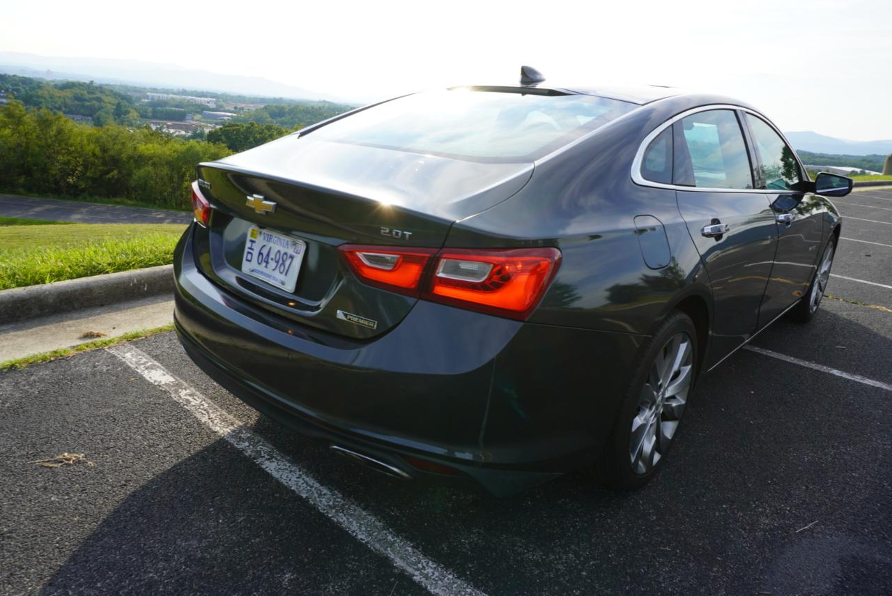 Chevrolet Malibu 4dr Sdn Premier w/2LZ 2017
