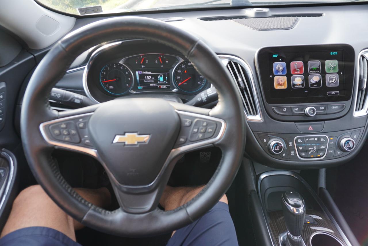 Chevrolet Malibu 4dr Sdn Premier w/2LZ 2017