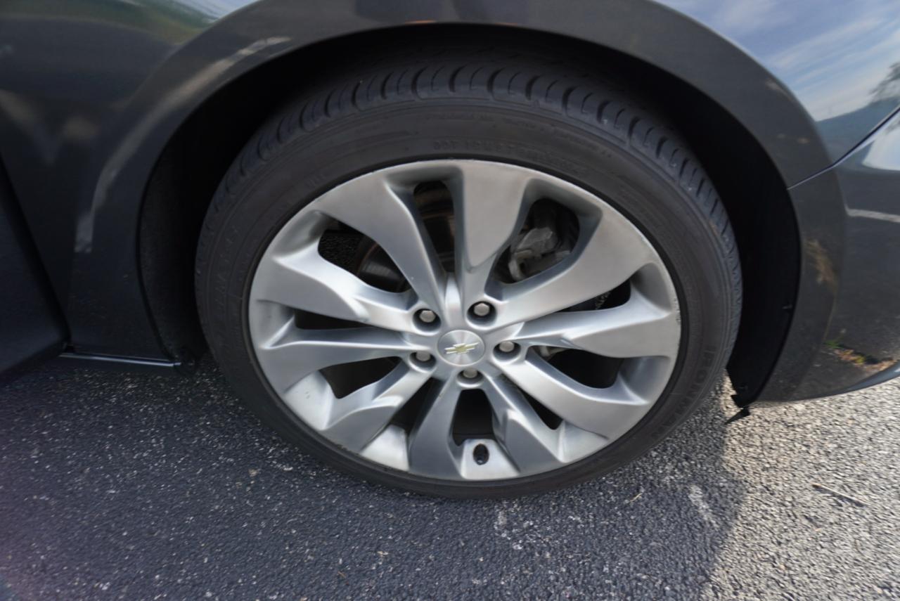Chevrolet Malibu 4dr Sdn Premier w/2LZ 2017