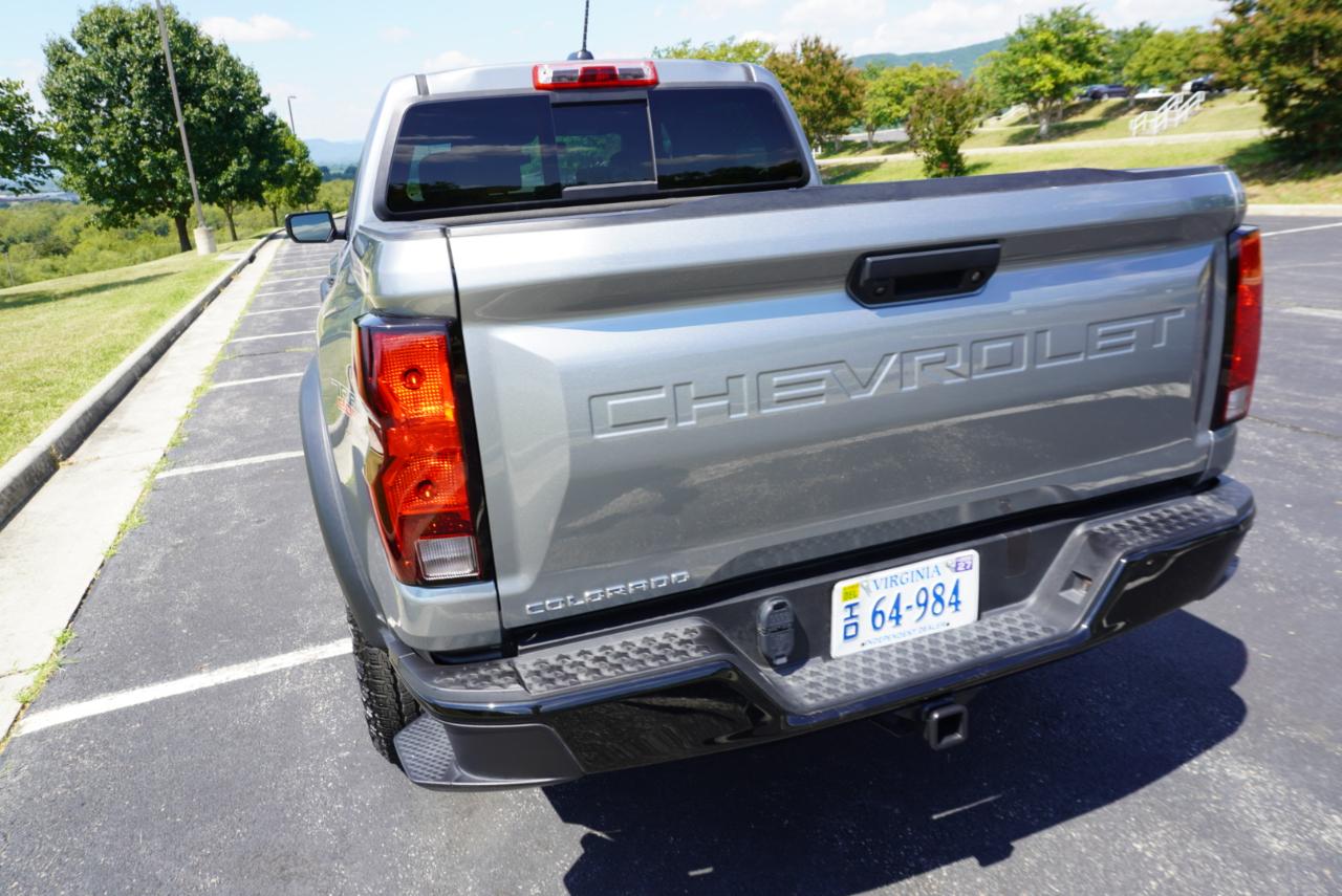 Chevrolet Colorado 4WD Crew Cab Trail Boss 2024