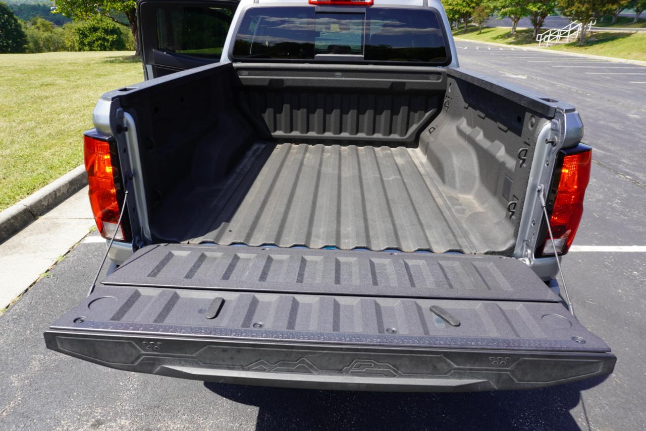 Chevrolet Colorado 4WD Crew Cab Trail Boss 2024