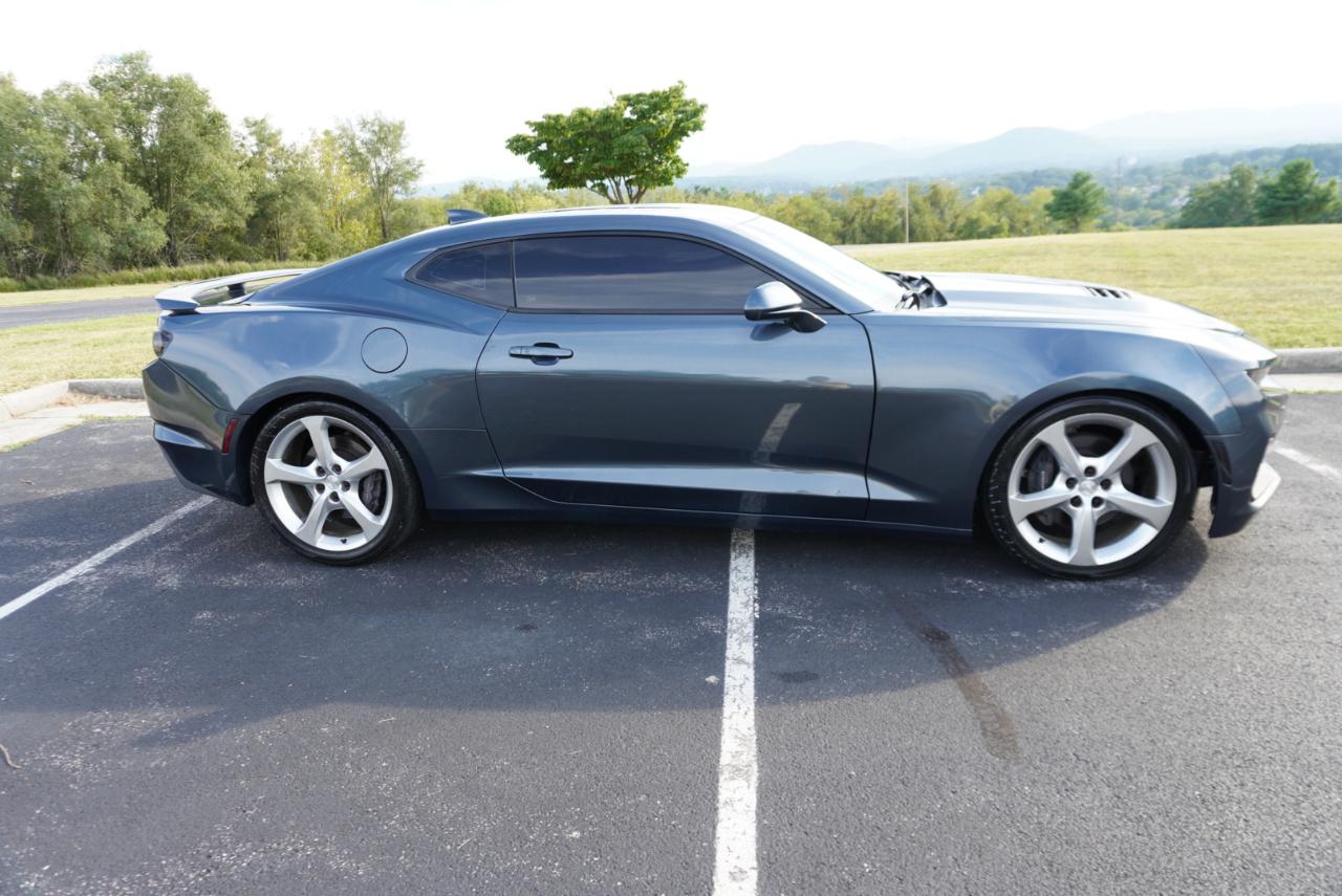 Chevrolet Camaro 2dr Cpe 1SS 2020