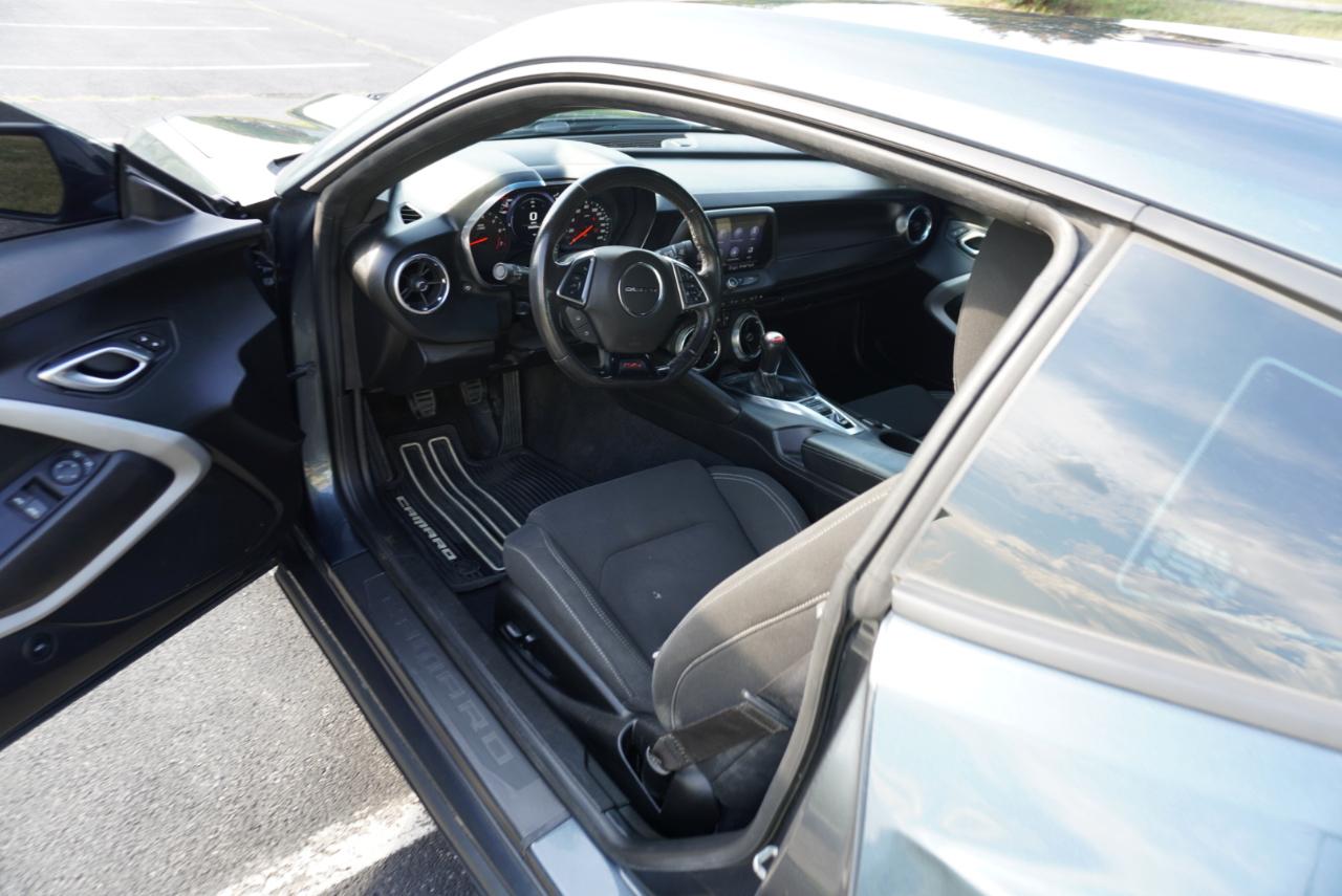 Chevrolet Camaro 2dr Cpe 1SS 2020