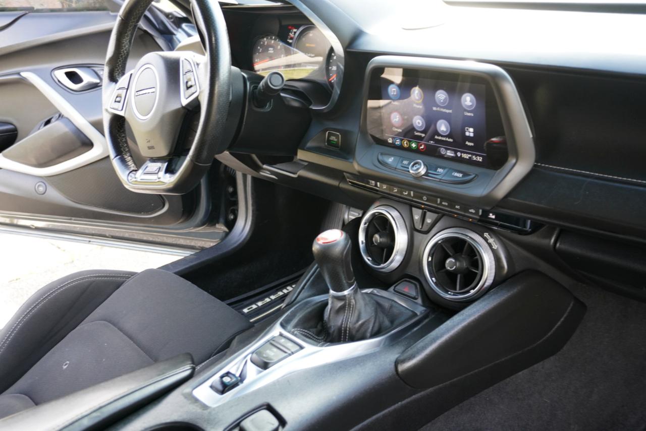 Chevrolet Camaro 2dr Cpe 1SS 2020