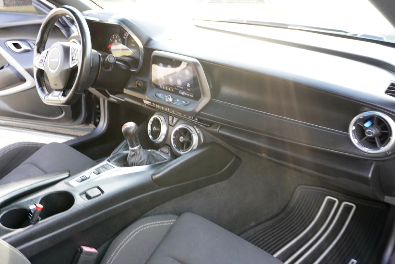 Chevrolet Camaro 2dr Cpe 1SS 2020