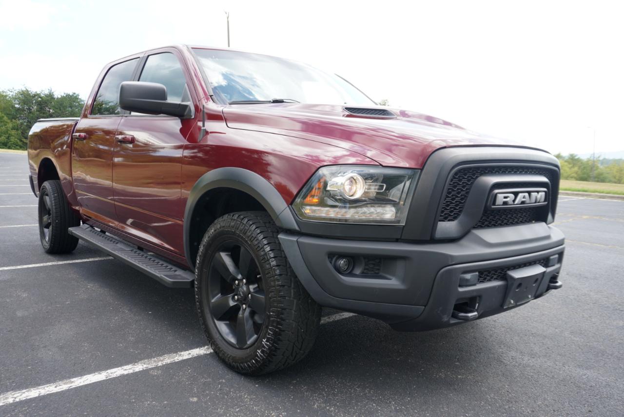 RAM 1500 Classic Warlock 4x4 Crew Cab 5'7" Box 2019