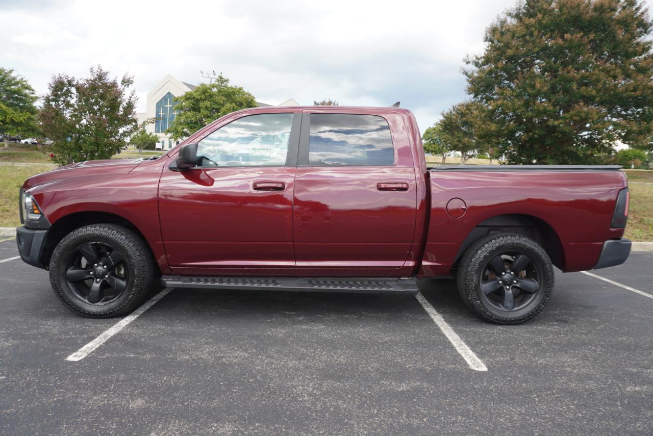 RAM 1500 Classic Warlock 4x4 Crew Cab 5'7" Box 2019