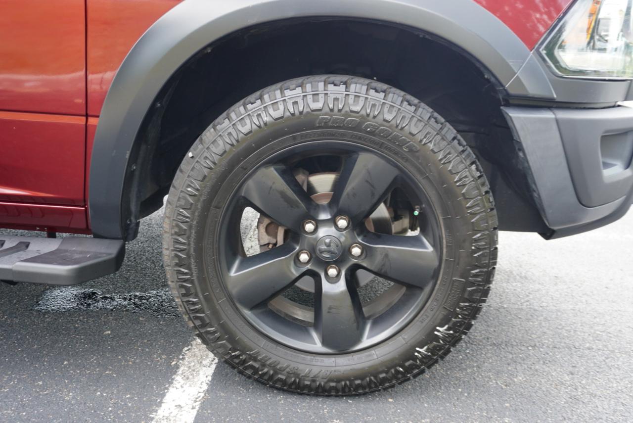 RAM 1500 Classic Warlock 4x4 Crew Cab 5'7" Box 2019
