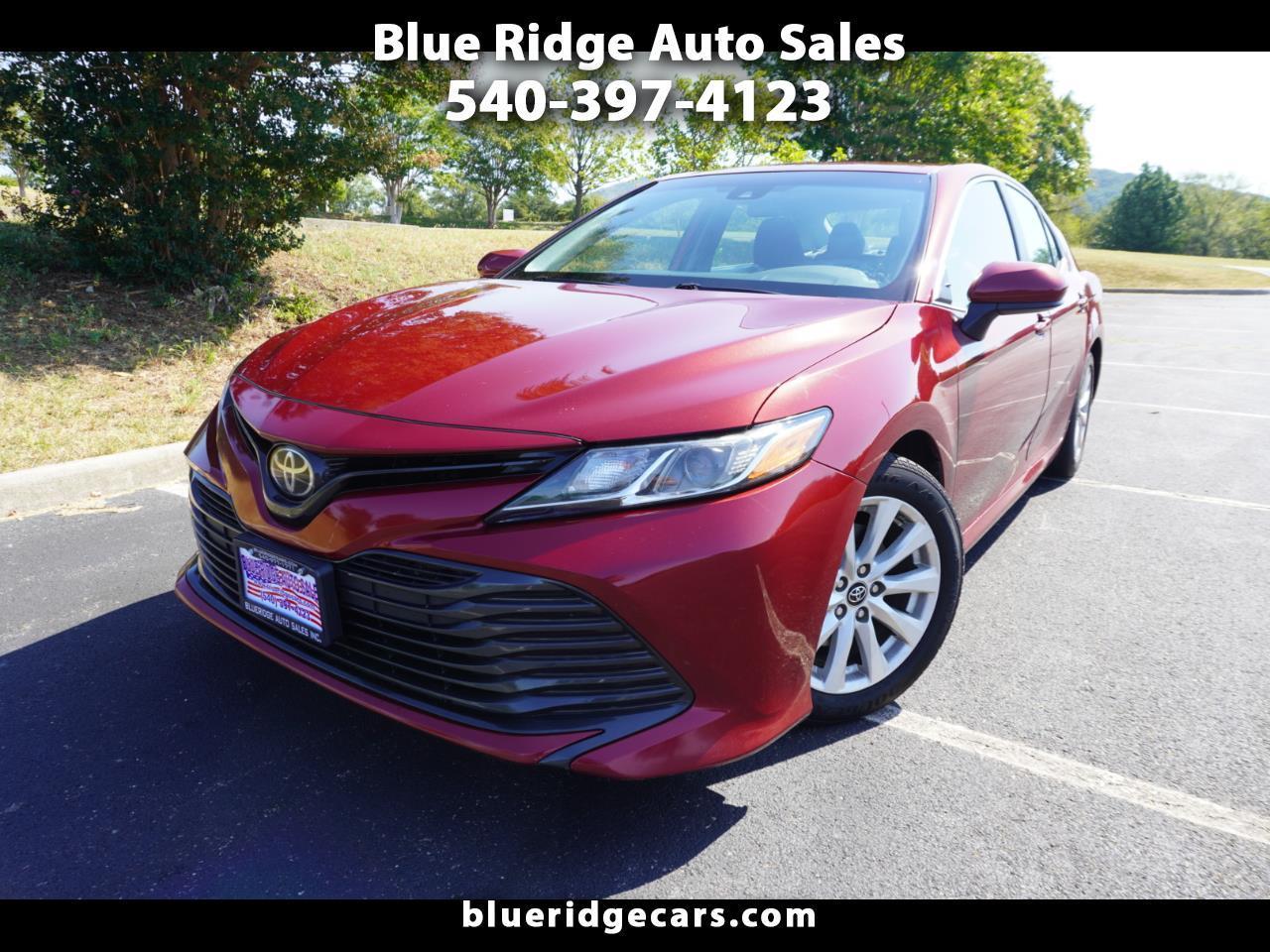 Toyota Camry XLE Auto (Natl) 2018