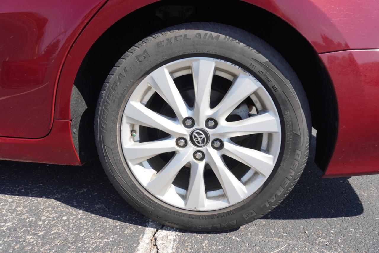 Toyota Camry XLE Auto (Natl) 2018