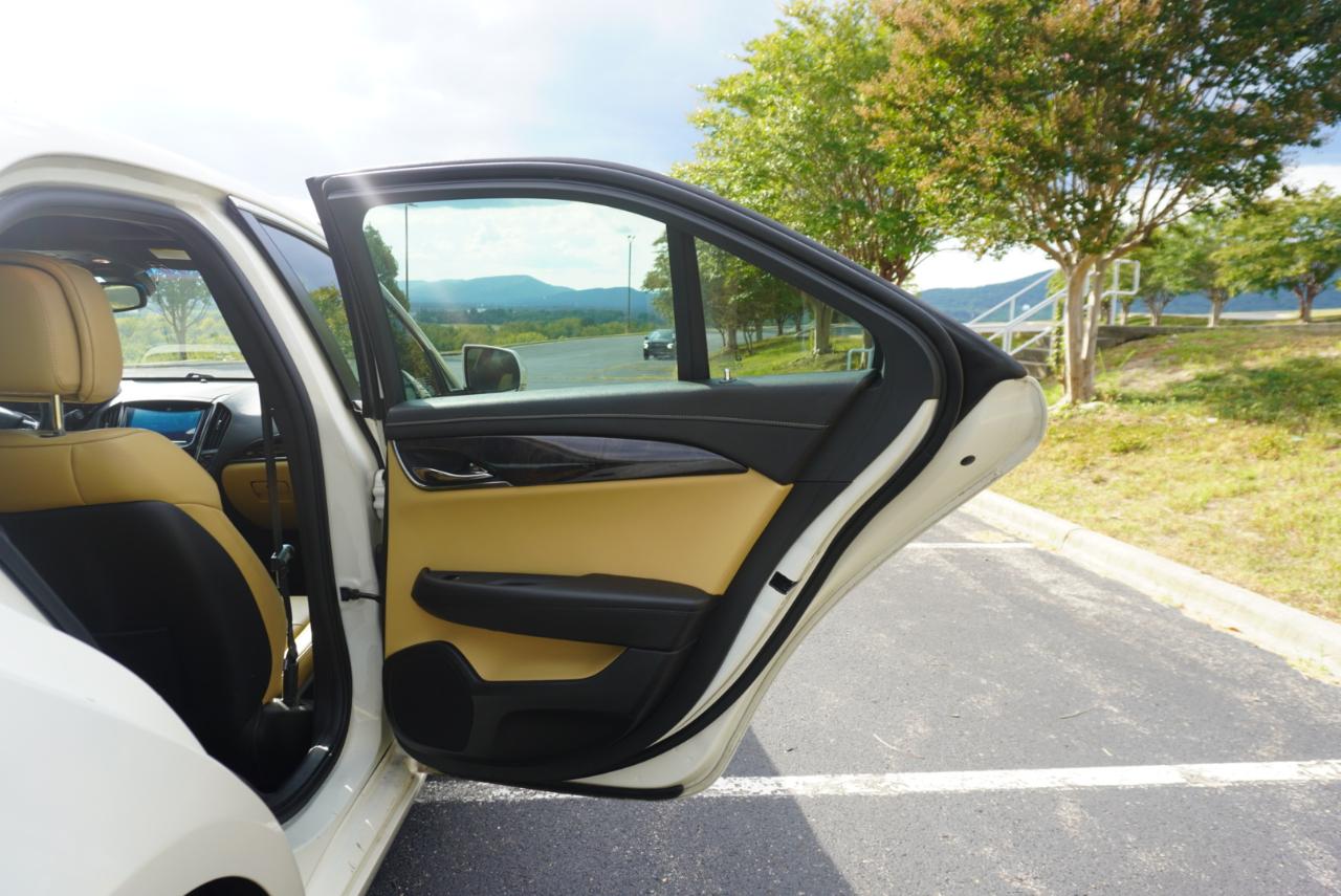 Cadillac ATS 4dr Sdn 2.0L Luxury RWD 2013