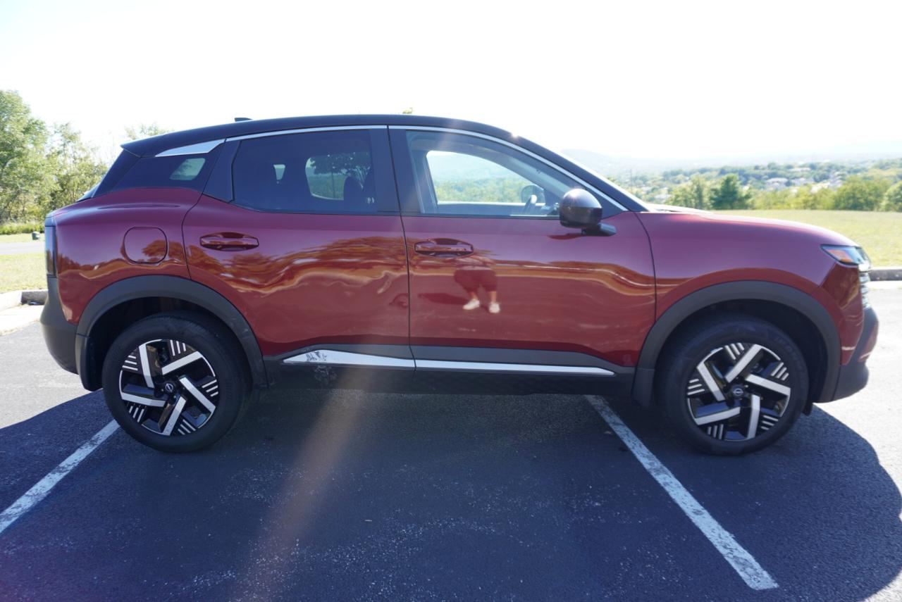 Nissan Kicks SV FWD 2025