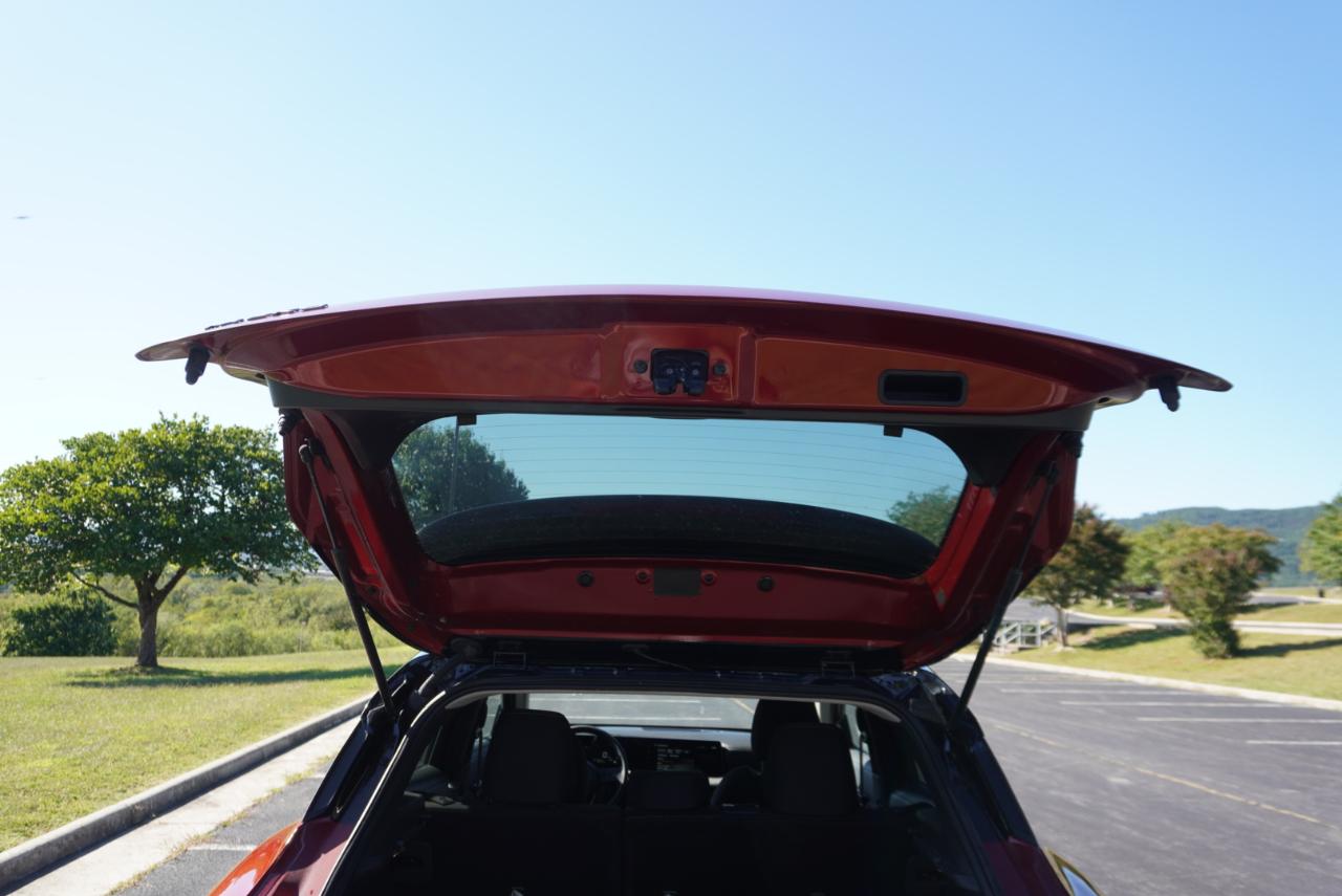 Nissan Kicks SV FWD 2025