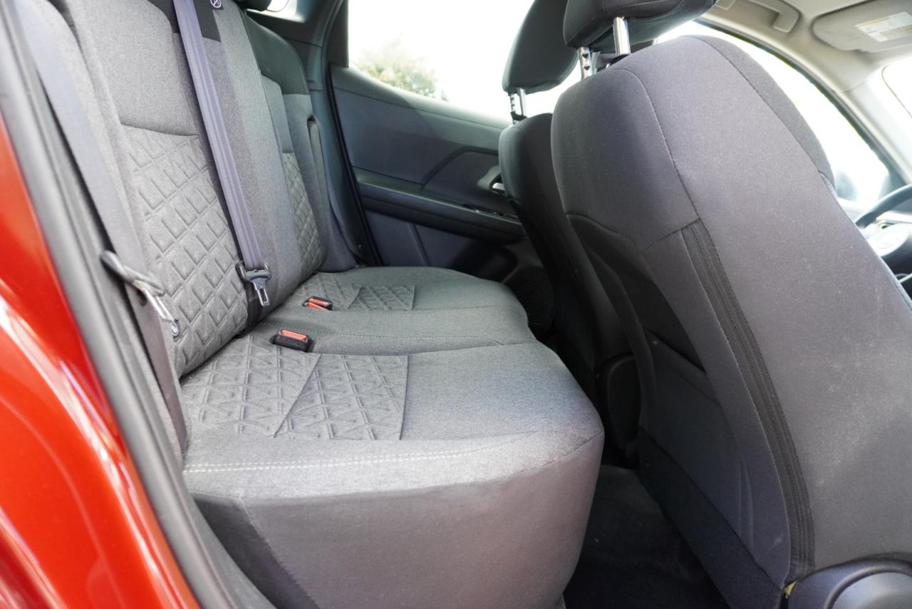 Nissan Kicks SV FWD 2025