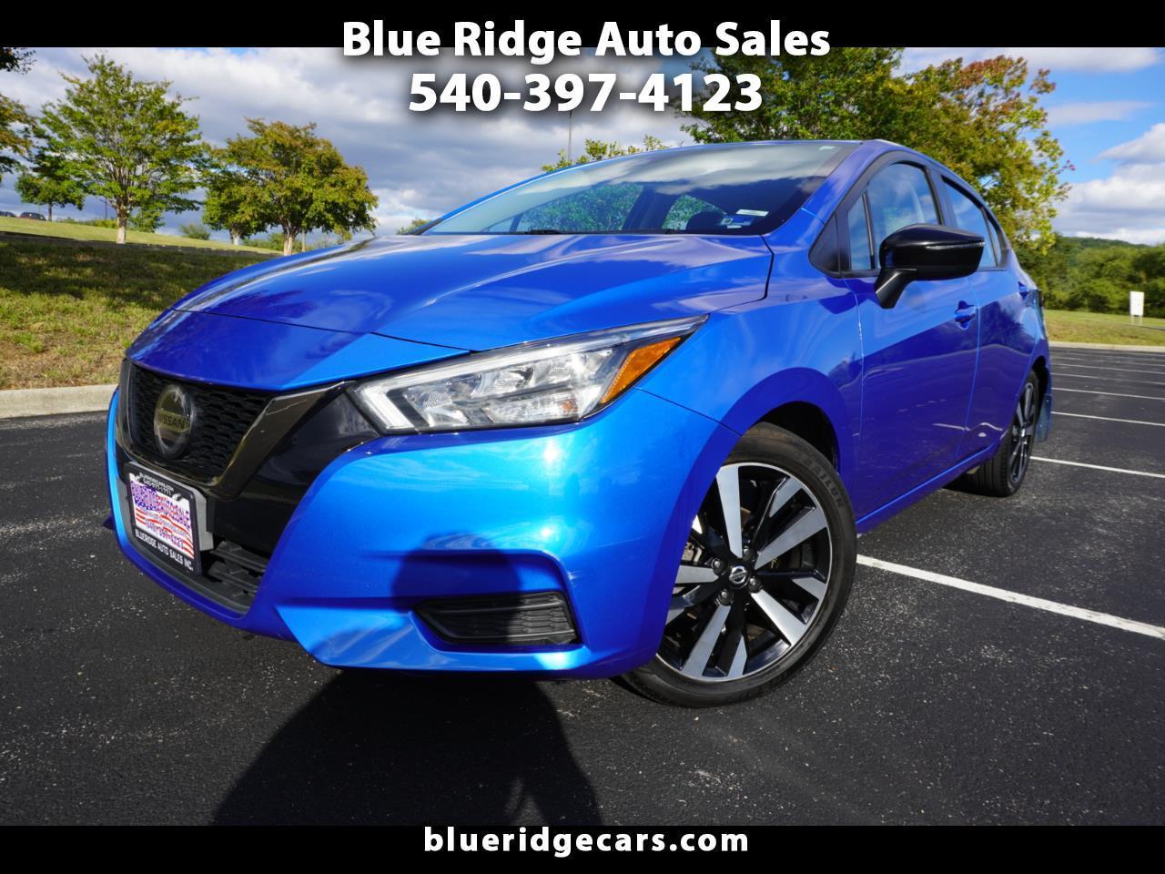 Nissan Versa SR CVT 2022