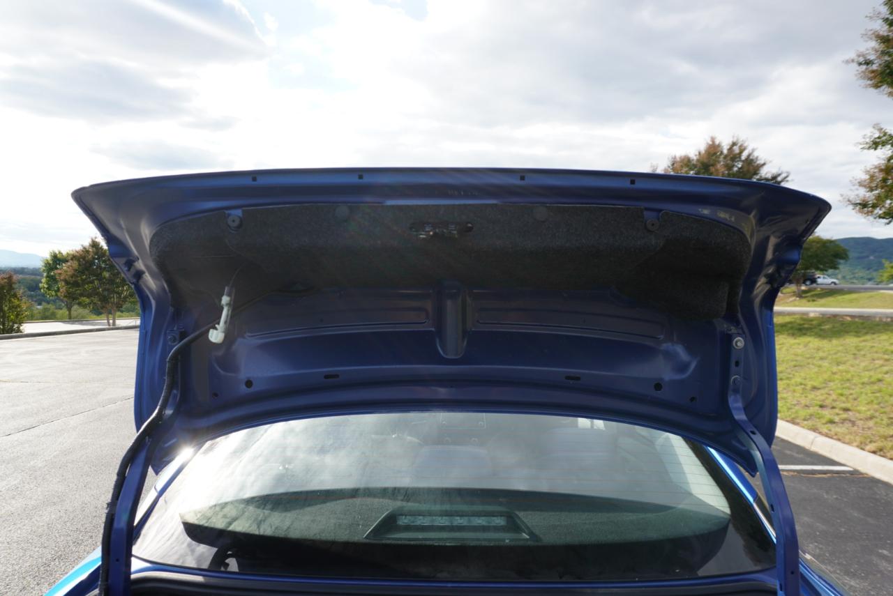 Nissan Versa SR CVT 2022