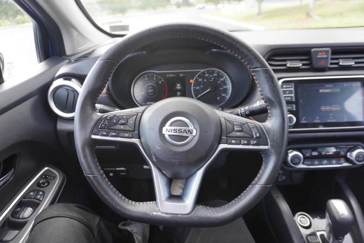 Nissan Versa SR CVT 2022