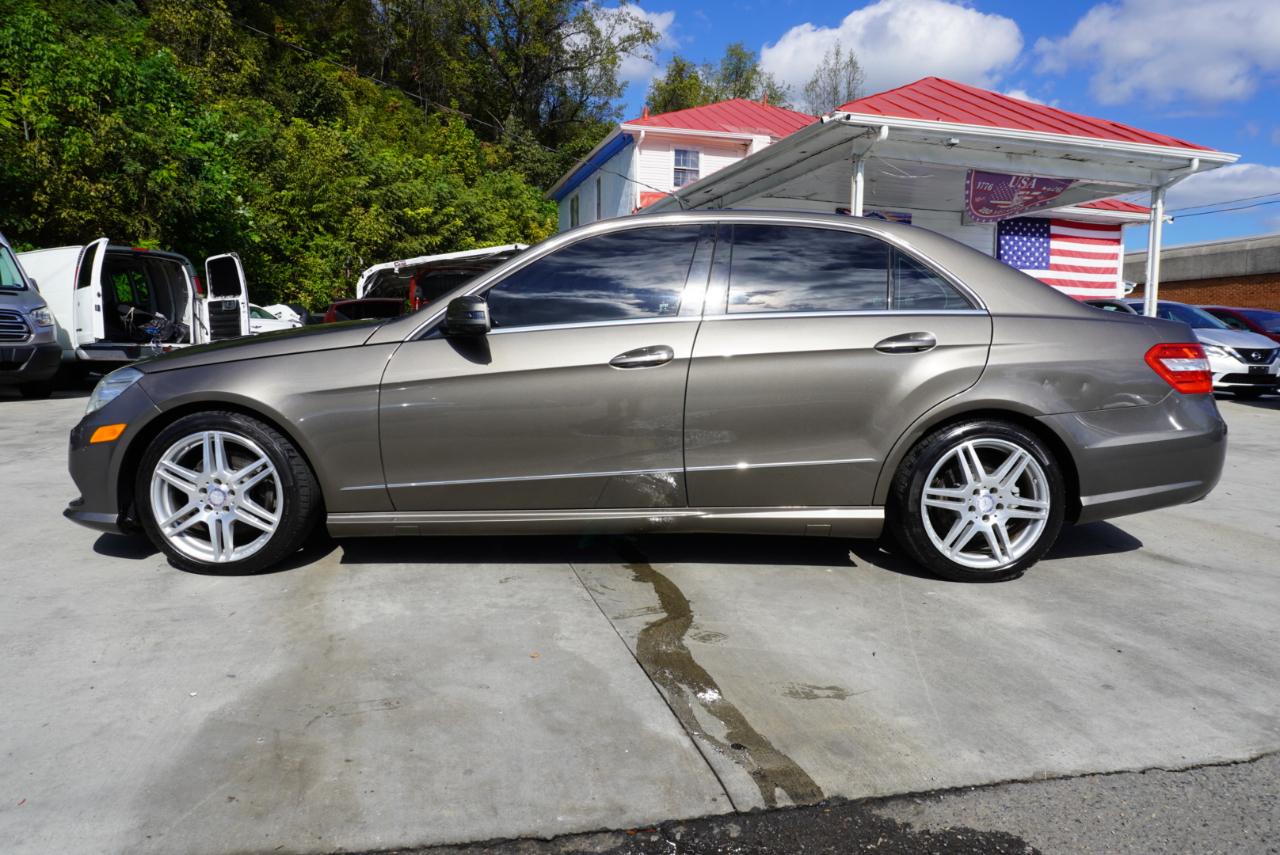Mercedes-Benz E-Class 4dr Sdn E 350 Sport 4MATIC 2010