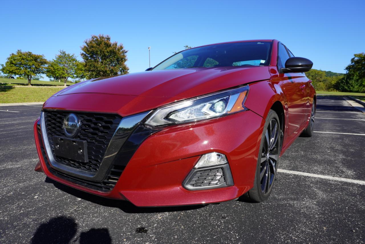 Nissan Altima 2.5 SR Sedan 2020