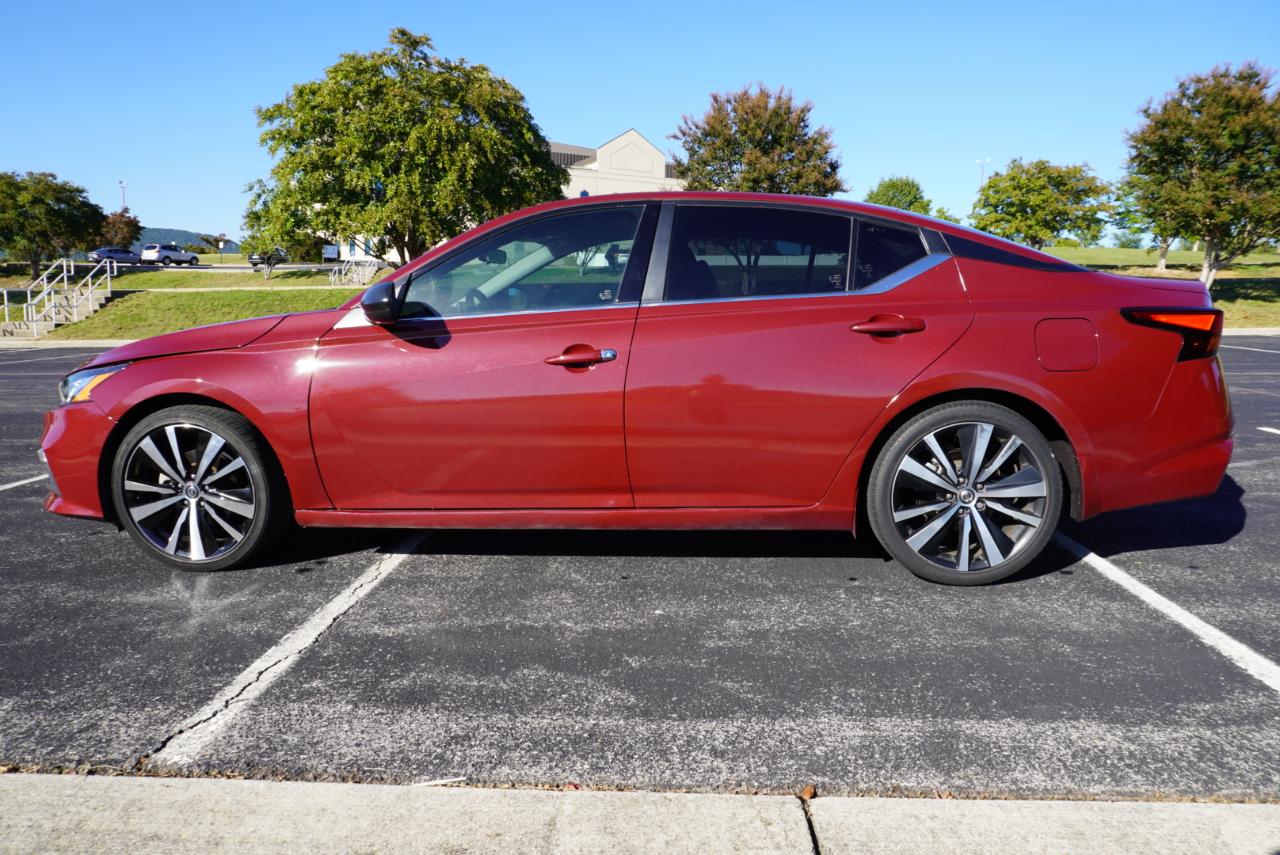 Nissan Altima 2.5 SR Sedan 2020