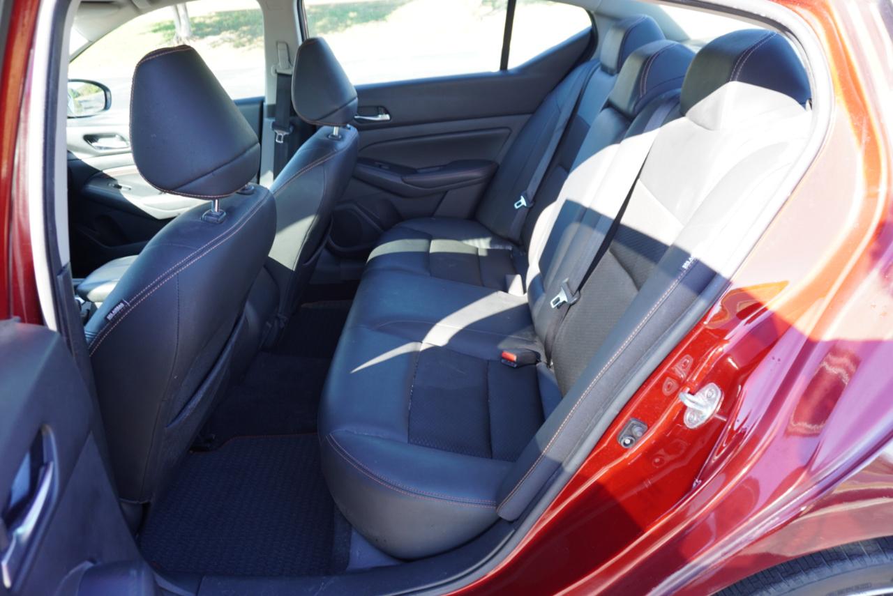 Nissan Altima 2.5 SR Sedan 2020