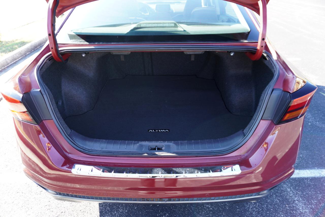 Nissan Altima 2.5 SR Sedan 2020