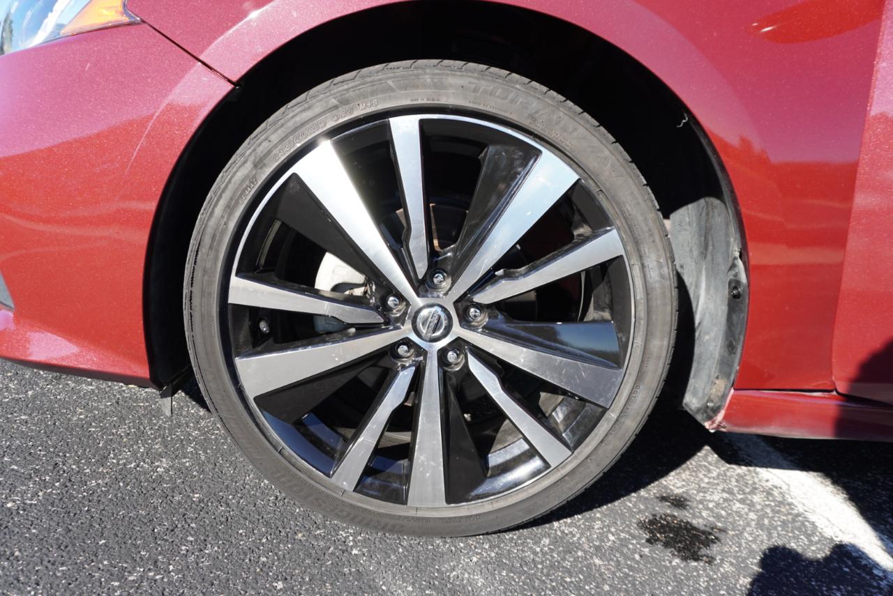 Nissan Altima 2.5 SR Sedan 2020