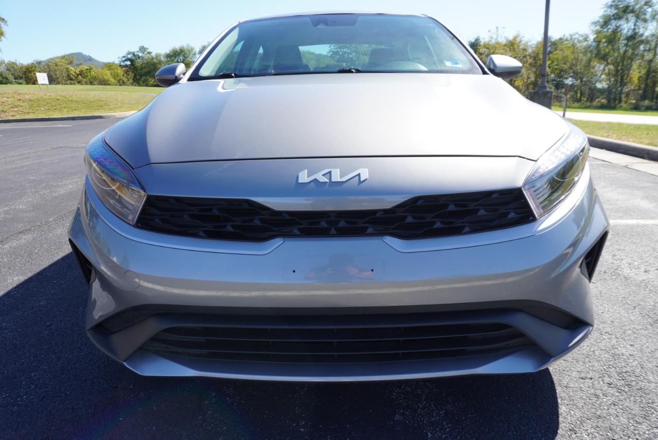 Kia Forte LXS IVT 2023