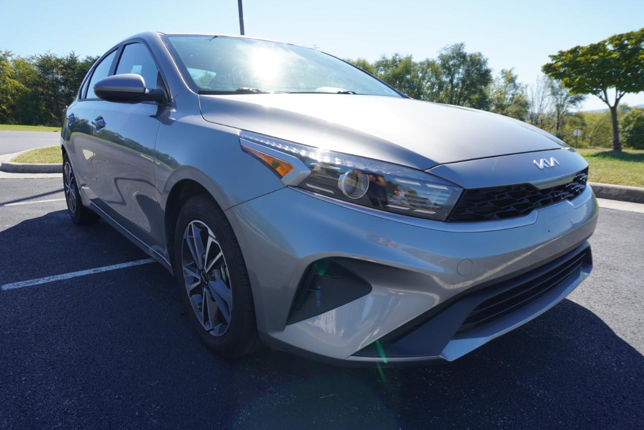 Kia Forte LXS IVT 2023