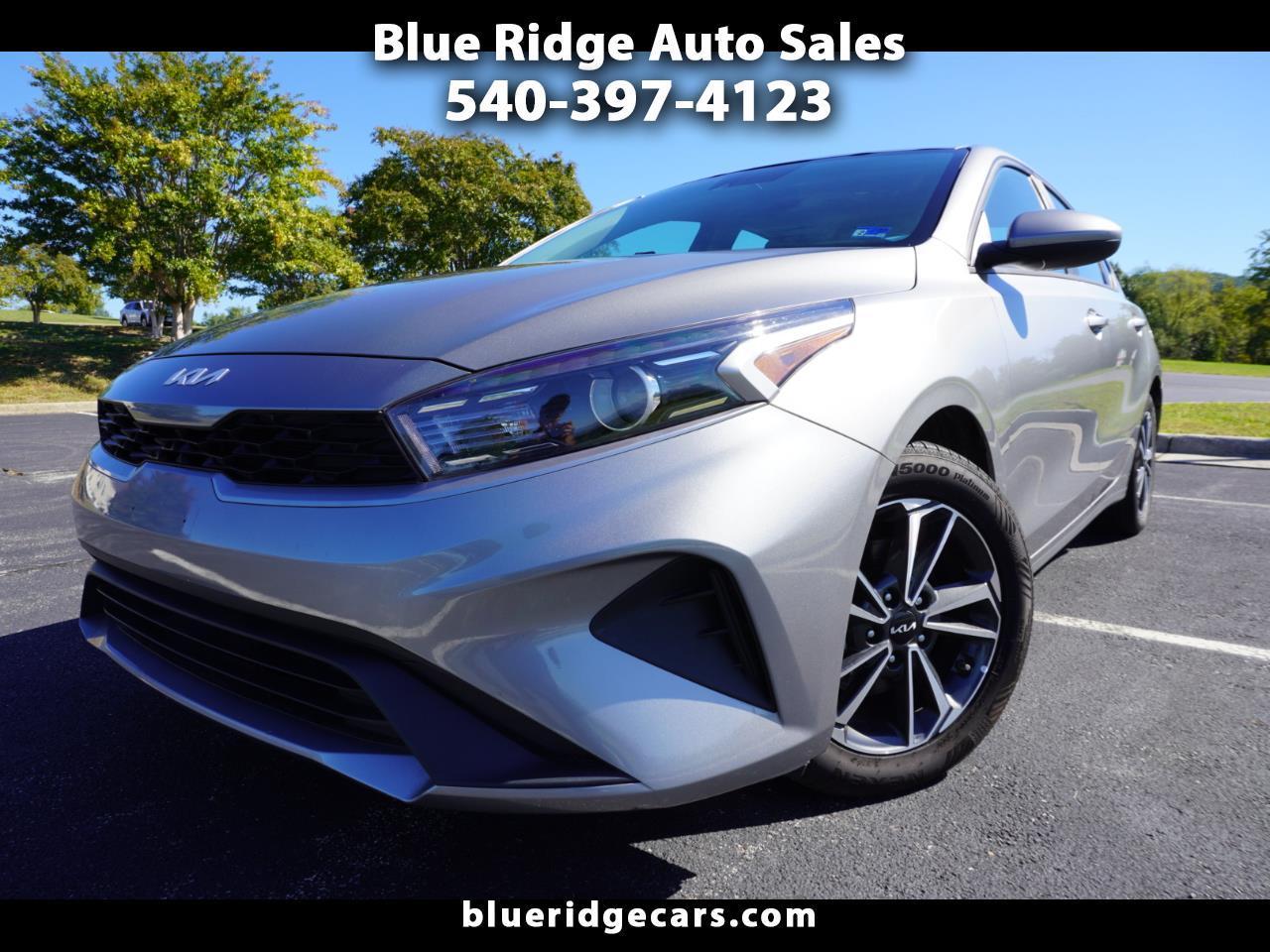 Kia Forte LXS IVT 2023