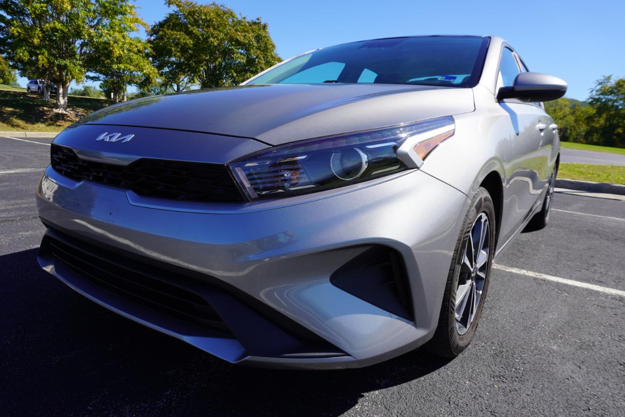 Kia Forte LXS IVT 2023