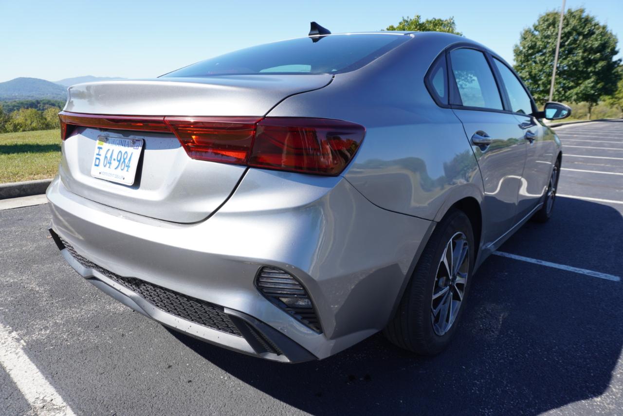 Kia Forte LXS IVT 2023