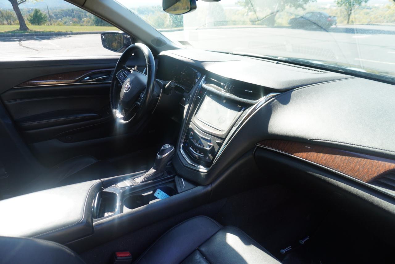 Cadillac CTS Sedan 4dr Sdn 2.0L Turbo AWD 2014