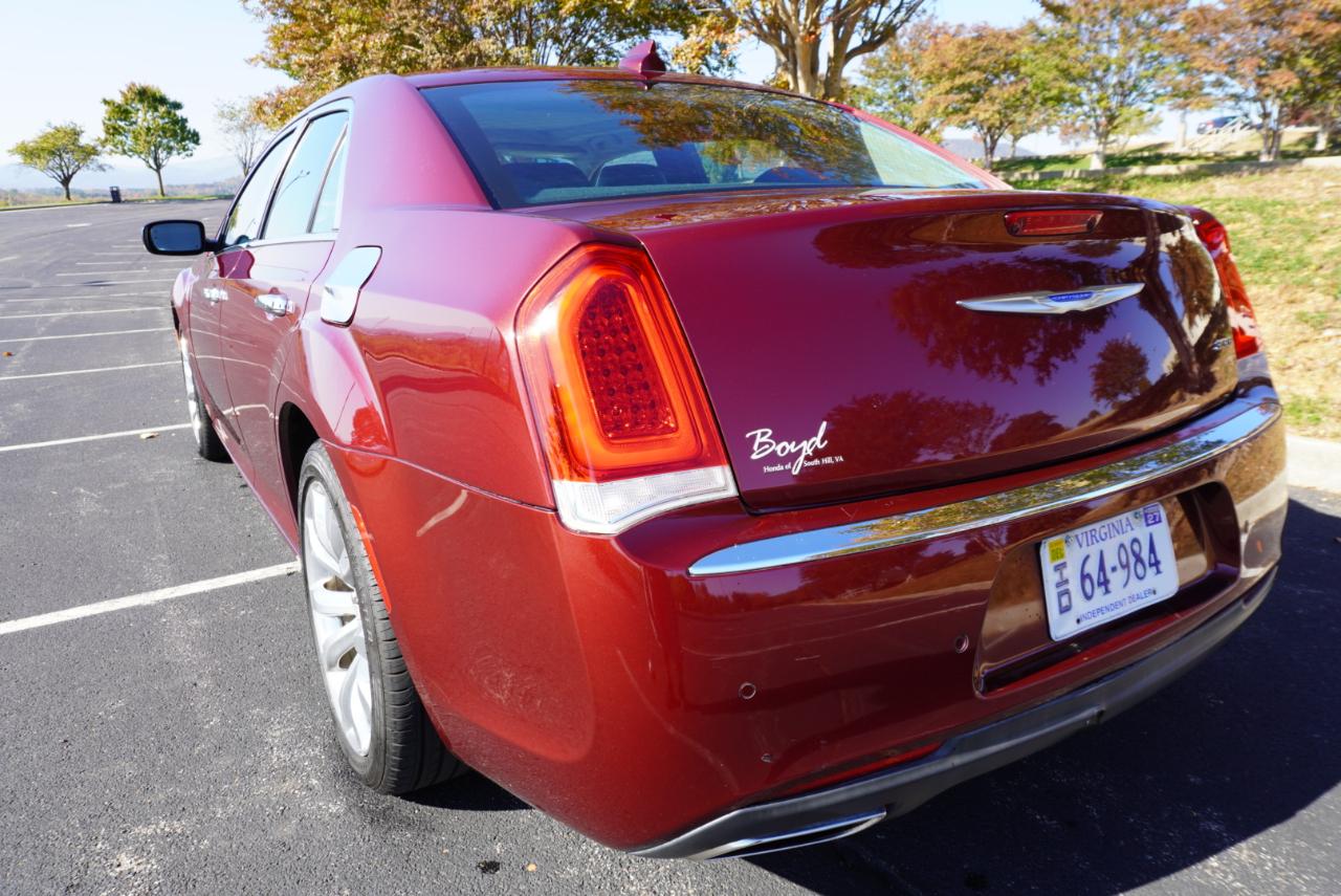 Chrysler 300 Limited RWD 2018